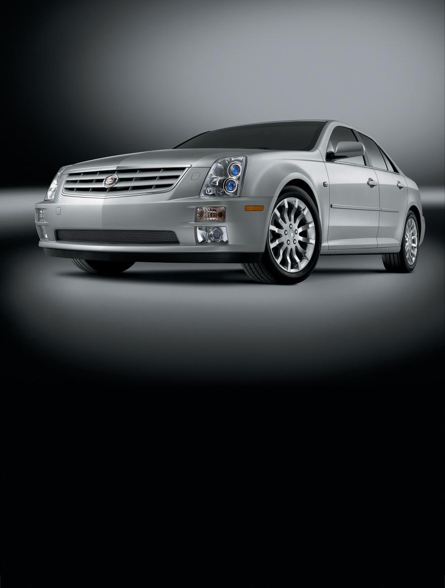  Cadillac STS 2005 года  (фото 4 из 95)